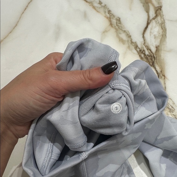 Lululemon Camouflage High-Waisted Leggings - Picture 4 of 5